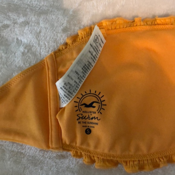 Hollister Multi-Way Bandeau Bikini Top - Picture 4 of 4